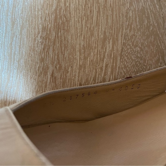 Bruno Magli Peep Toe Sling Back Classic Formal 2.5” Heel Shoes Cream / Tan 6.5 - Picture 9 of 10